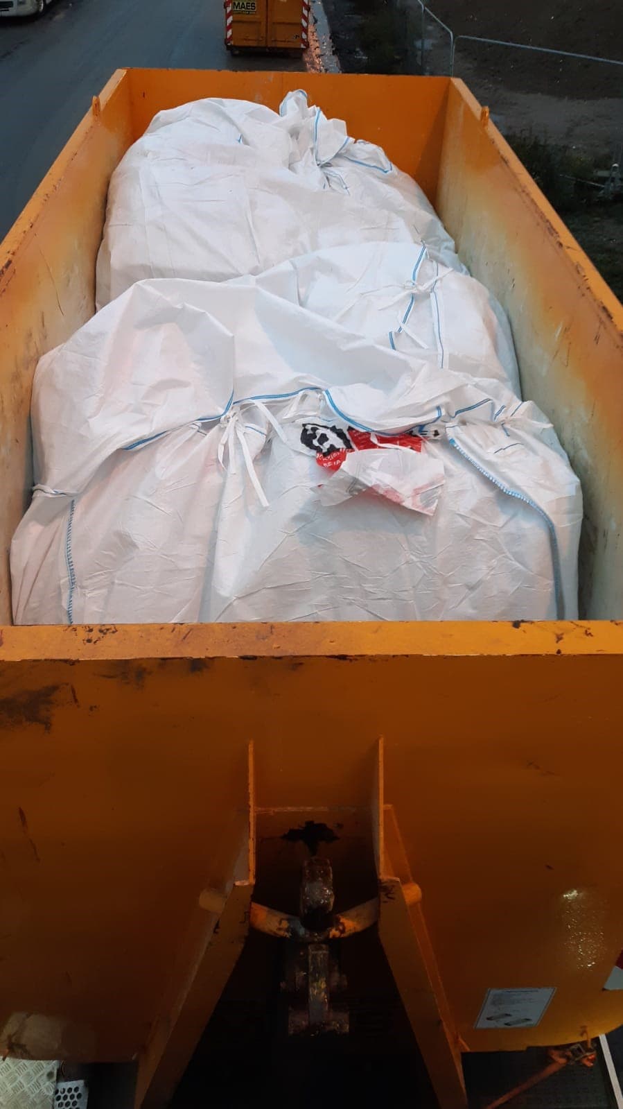 #REACT: L'OVAM partage un projet de directive concernant les chargements non conformes de déchets d'amiante dans les décharges