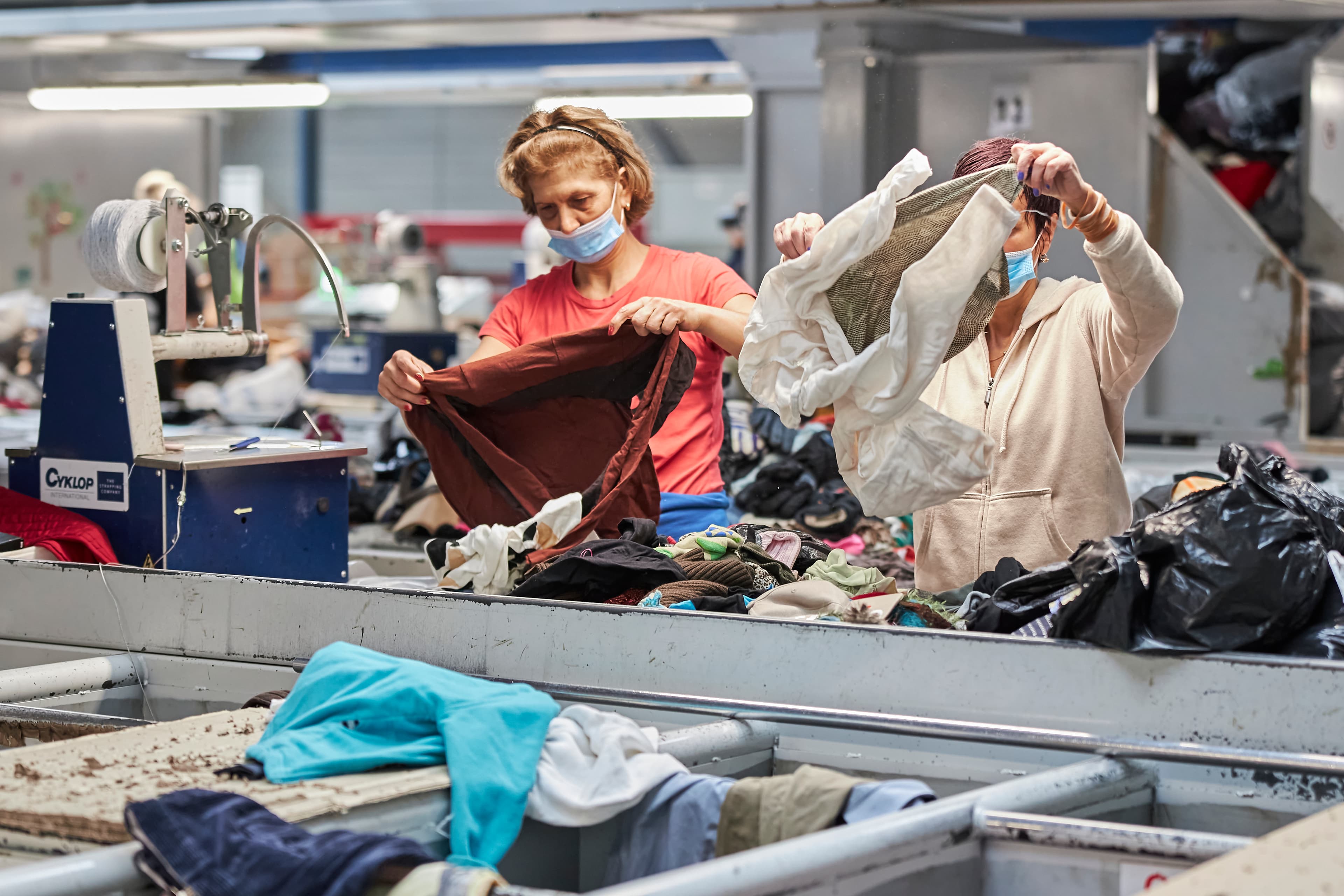 Vlaamse overheid investeert 15 miljoen euro in circulair textiel en elektronica