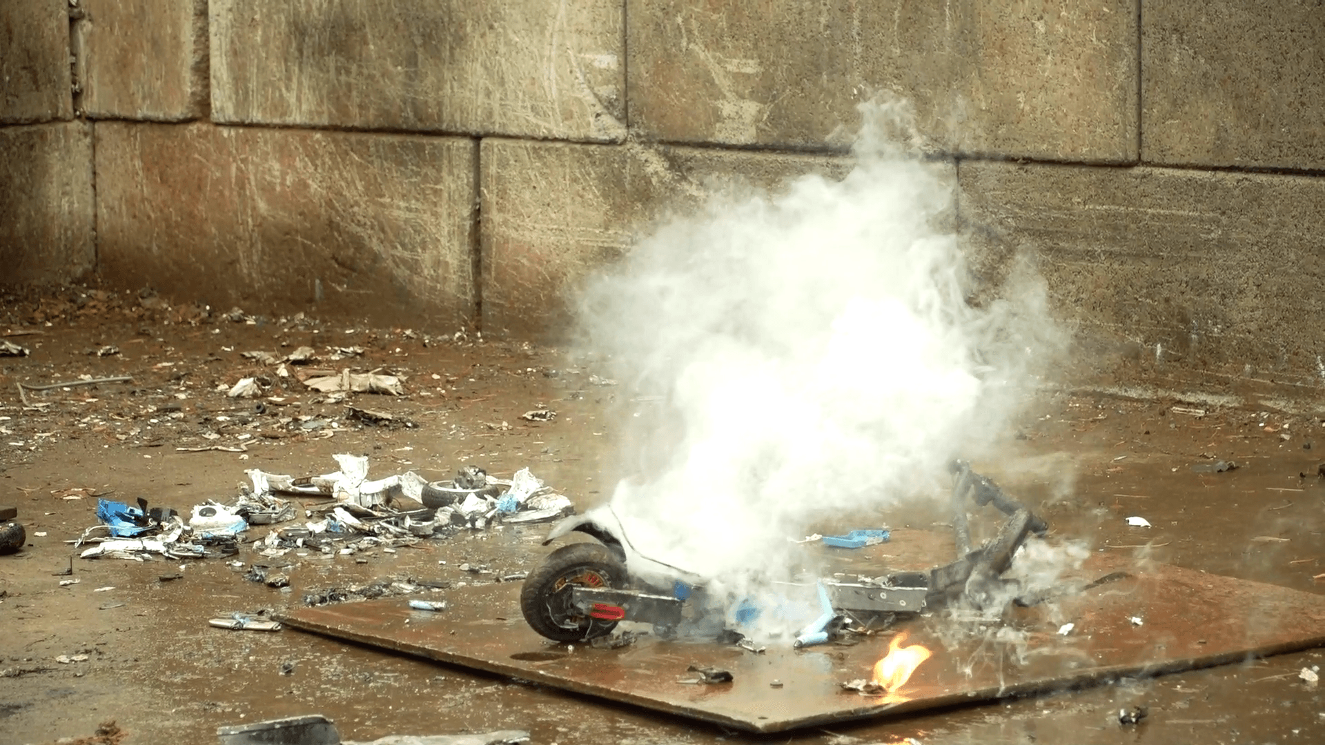 Les incendies lithium-ion sont difficiles à éteindre